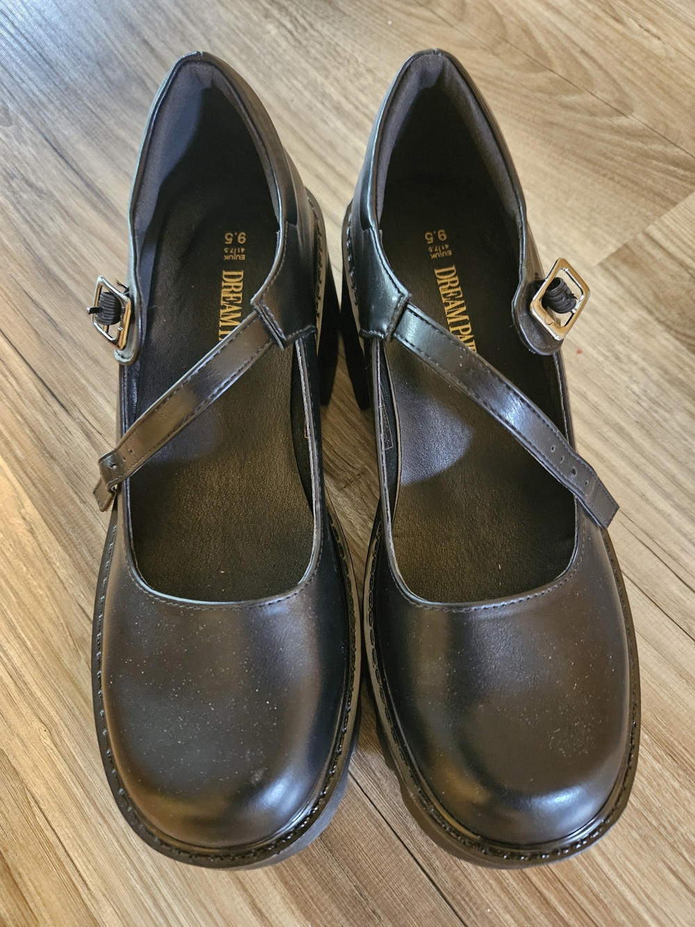 Dream Pairs Black Mary Jane Flats with Buckle Strap
